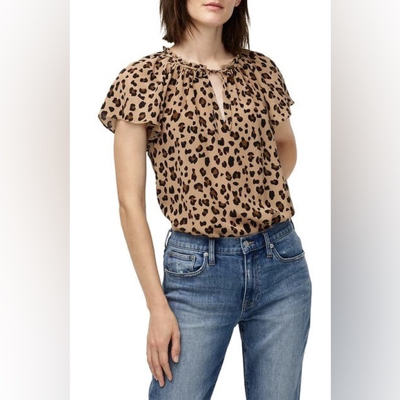 J. Crew Tops - J. crew Leopard Print 100% Silk Flutter Sleeve Top size xs summer blouse flowy